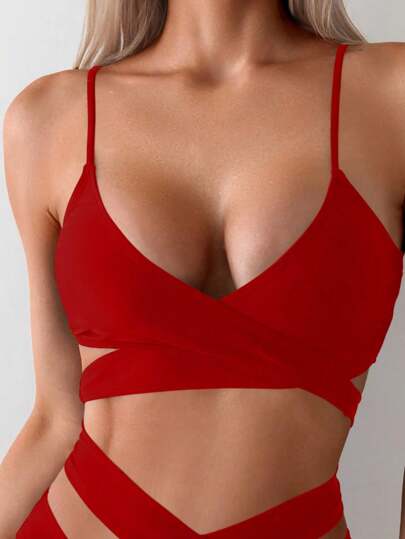 Swim Basics طقم بكيني نسائي بحمالات سباغيتي بلون صلب مفرغ مناسب للعطلات الصيفية والشاطئ