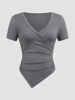 Calvaya مجموعة من السراويل الطويلة المحبوكة المقاس الكبير وقميص T-shirt بأكمام قصيرة غير منتظمة التجعد، قطعتان