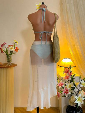 SHEIN MOD مجموعة بكيني باللون الأزرق الفاتح مكونة من: رابطة حلقية خلفية مزينة بالزهور وسليب سايد مربوط