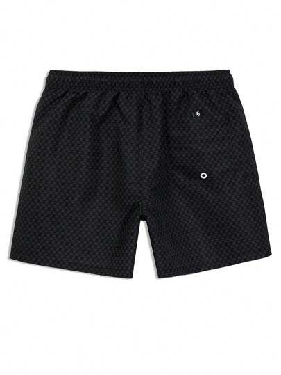 Manfinity Swimmode شورت شاطئ للرجال بخصر رباط مطبوع عليه حرف، طراز هاواي