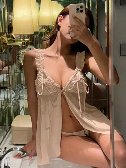 لانجيري حريمي DAZY 2 قطعة / مجموعة شبكية شفافة الرتوش مع فرو الزخرفة مع فتحة أمامية جان اند جي-سترنج طقم ملابس داخلية جذابة