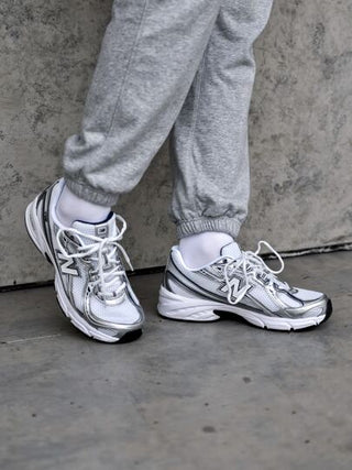 New Balance حذاء رياضي كاجوال من سلسلة 740 طراز الرجعي الجديد لعام 2025، أحذية الجري الكاجوال للأزواج رقم U740WN2