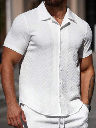 Manfinity Homme قميص كاجوال رجالي منسدل مزين بنسيج ملمس قصير الأكمام