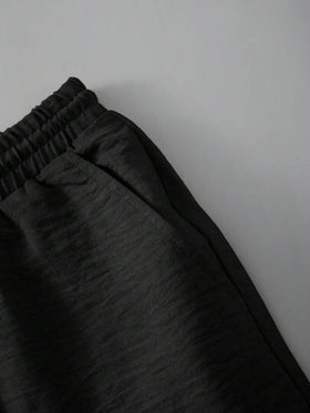 Manfinity Homme طقم صيفي للرجال قميص ذو أكمام قصيرة باللون الأحادي وبنطال طويل، قطعتان للاطلالة اليومية البسيطة