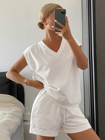 Livesso مجموعة ملابس علوية بدون أكمام وشورت بلون أحادي فضفاضة للنساء، بيجامة للاسترخاء اليومي 2 قطعة رمضان