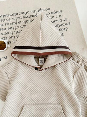SHEIN مجموعة بنطلون واقميص ذو رباط شرايط للأطفال الصغار البنين/البنات في الصيف، بطراز كوري لطيف، تيشرت برباط قلنسوة وبنطلون فضفاض واسع الساق، مجموعة قطعتين