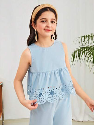 girls-sets طقم ملابس علوية بياقة مستديرة بلا أكمام مرتخية، مطرزة وملمع بقصات مضغوطة، وبنطال واسع الساق بلون واحد، أزرق فاتح