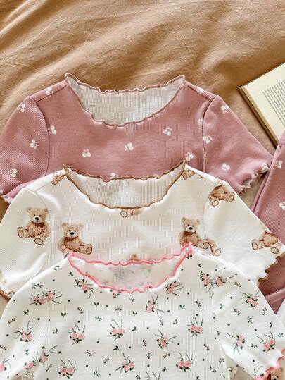 SHEIN LMoss Kids طقم بيجاما للأطفال البنات 6 قطع، مطبوع برسوم الدبي الكارتوني الجميل والزهور، تصميم قصير الأكمام وبنطال مع كشكشة، قطن مريح ومحبك للاستخدام اليومي