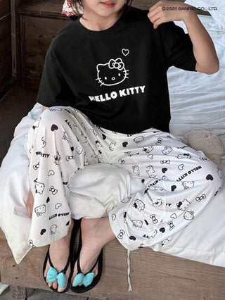 بيجاما DAZY HELLO KITTY | DAZY طقم ملابس علوية كت بأكمام قصيرة + بنطلون طباعة قطعتان ملابس كاجوال للفتيات المراهقات، بيجامات ربيع/صيف للفتيات، مقاس كبير الحجم