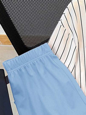 SHEIN مجموعة تيشيرت كم قصير وشورت للمراهقين الفتيان ذات طابع أنيق وبسيط وعملي ومريح، مناسبة للارتداء اليومي في المدرسة والخروج والرياضة والاحتفالات والحفلات بتصميم مخطط
