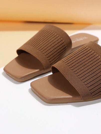 صنادل نسائية بنية، صنادل شاطئ كاجوال عصرية، ملابس صيفية متعددة الاستخدامات