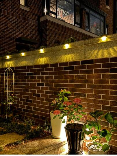 4 أجزاء/8 أجزاء من مصابيح سلم LED على الطاقة الشمسية ، أضواء ممر الحديقة الخارجية ، أضواء ديكور حمام السباحة ، أضواء سلم شمسية مقاومة للماء ، مصابيح سور خارجية بمستشعر حركة للفناء والشرفة والسلالم والسور والمدخل - ضوء دافئ