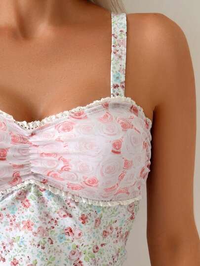 طقم تانكيني حريمي Swim Mod مجموعة تنكيني ذات طبقات مطوية مزخرفة بطبعات زهرية للنساء صيف 2025