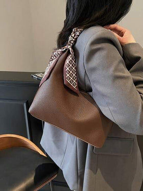 حقيبة كتف نسائية عصرية، حقيبة تسوق، حقيبة إبط عالية الجودة، حقيبة هلالية مزودة بوشاح، مناسبة للعمل أو التسوق أو التنقل