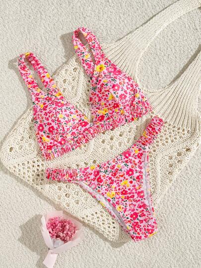 Swim Mod مجموعة بدلة السباحة النسائية الجديدة، ملابس علوية مطبوع بنقشة زهور عشوائية مع أشرطة سميكة وأسفل مقطوع عالي مطبوع بنقشة زهور عشوائية