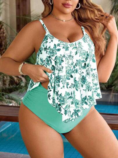 Swim Lushoire مجموعة بكيني مكونة من 2 قطعة، توب كروي الرقبة مطبوع بنقوش الأزهار الأزرق والأبيض مع قصات مكسرة، وسروال منتصف الخصر المطوي للسيدات المليئات الأجسام