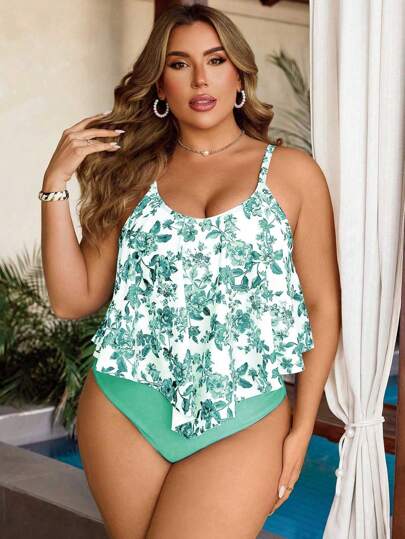 Swim Lushoire مجموعة بكيني مكونة من 2 قطعة، توب كروي الرقبة مطبوع بنقوش الأزهار الأزرق والأبيض مع قصات مكسرة، وسروال منتصف الخصر المطوي للسيدات المليئات الأجسام
