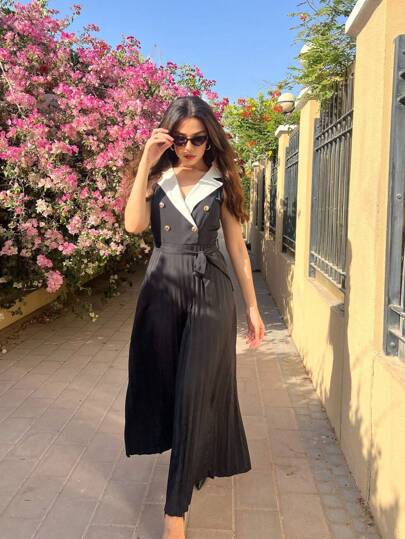 Modelyn بدلة نسائية أنيقة كنزة متجعدة مناسبة للمواصلات الصيفية، أبيض وأسود عصرية