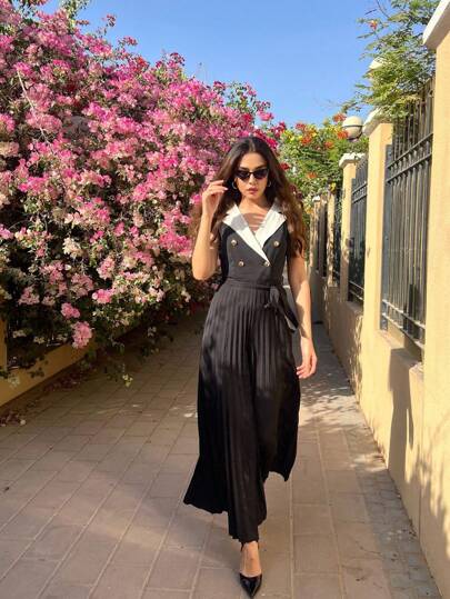 Modelyn بدلة نسائية أنيقة كنزة متجعدة مناسبة للمواصلات الصيفية، أبيض وأسود عصرية