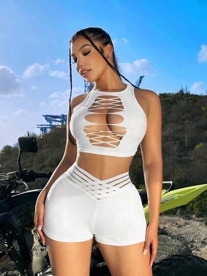 SHEIN SXY سروال لياقة بيضاء نسائي قصير من التراكب شبكي جذاب