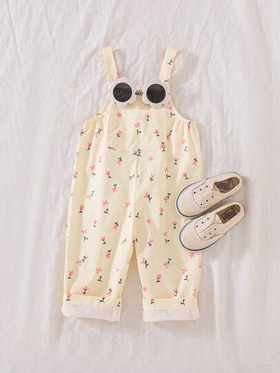 SHEIN Vintaside Kids جمبسوت إجمالية مطبوعة برباطات للأطفال الرضع البنات من عمر 0-3 سنوات، بنمط زهري صغير، متناسقة مع جميع المواسم للربيع والصيف