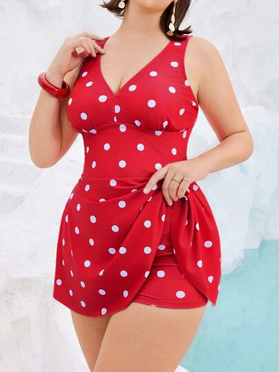 SHEIN Swim Curve مجموعة سباحة تشكل من جزأين بحجم كبير: ملابس علوية تانكيني بطبعة زهور بحمالات سميكة وشورت ، للاستخدام في العطل