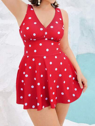 SHEIN Swim Curve مجموعة سباحة تشكل من جزأين بحجم كبير: ملابس علوية تانكيني بطبعة زهور بحمالات سميكة وشورت ، للاستخدام في العطل