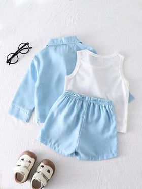 SHEIN Playful Pals مجموعة من 3 قطع لطفل صبي بقميص أكمام طويلة برقبة وأربطة وسترة بلا أكمام وشورت، منقوشة بطريقة عصرية، مناسبة للربيع والصيف والعطلات والرياضة والمدرسة والحفلات والتصوير الفوتوغرافي