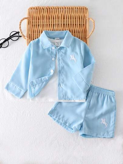 SHEIN Playful Pals مجموعة من 3 قطع لطفل صبي بقميص أكمام طويلة برقبة وأربطة وسترة بلا أكمام وشورت، منقوشة بطريقة عصرية، مناسبة للربيع والصيف والعطلات والرياضة والمدرسة والحفلات والتصوير الفوتوغرافي