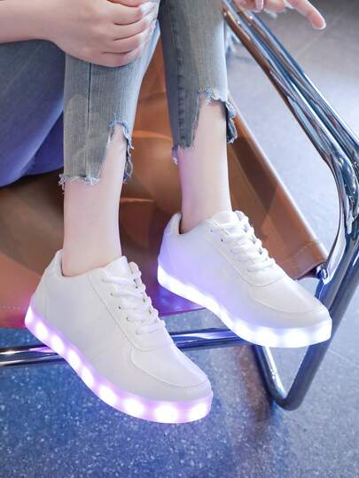 أحذية رياضية كاجوال ذات إضاءة LED من 16 لون قابلة للشحن بمنفذ USB للرجال والنساء والأزواج والطلاب وراقصي الشوارع، تضيء في الظلام ، مناسبة للبالغين ، أحذية مسطحة ، أحذية رياضية بلون أحادي