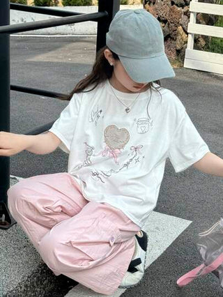 girls sets DAZY تيشيرت بياقة مستديرة وكتف منخفض وبنطلون بمطبوعات قلوب للفتيات المراهقات ،طقم ملابس كاجوال