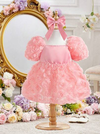 فساتين بيبي Glamorique Kids فستان بتصميم ثلاثي الأبعاد بطبعة وردية للبنات الصغار، مقترن مع إكسسوار شعر بشريطة. إصدارات جديدة للربيع والخريف والصيف. مريح وأنيق وجذاب وطفولي، إنه ضروري للارتداء اليومي