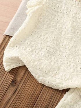 SHEIN Vintaside Kids قطعتين/طقم للبنات الصغيرات من عمر 0-3 سنوات، تيشيرت بأكمام قصيرة كاجوال للخارج + شورت، للربيع/الصيف