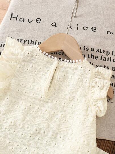 SHEIN Vintaside Kids قطعتين/طقم للبنات الصغيرات من عمر 0-3 سنوات، تيشيرت بأكمام قصيرة كاجوال للخارج + شورت، للربيع/الصيف