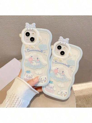Sanrio حافظة هاتف كارتونية من سانريو متوافقة مع أي فون 15/14/13/12/11/XS/XR/X بلس برو ماكس ومني، من السيليكون الناعم، تصميم كارتوني لطيف وبسيط وإبداعي، يشمل جميع الموديلات (تصميم ثقب للكاميرا، بعض الموديلات لا تتطابق بشكل كامل مع العبوة)