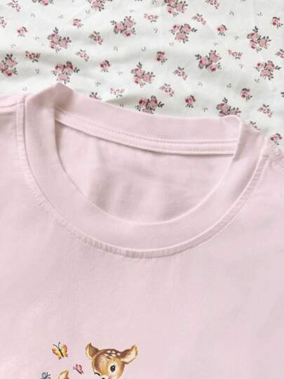 EZwear تي شيرت صيفي للسيدات بياقة مستديرة وأكمام قصيرة، مطبوع عليه زهور وفراشات وغزلان
