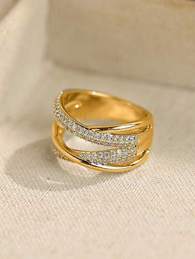 خاتم ذو لون فضي محاط بخطوط ملتفة من الزركونيا الكعبية في علبة هدية، مجوهرات عصرية للنساء، مناسبة لارتداء الزفاف، هدية عيد الحب