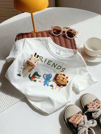 SHEIN ملابس علوية قصير الأكمام كنزة مريح وجميل بنمط كرتوني حيواني ثلاثي الأبعاد، مناسب للأطفال الصبيان والبنات، يصلح للارتداء اليومي والرياضة واللعب والحفلات والتصوير الفوتوغرافي وخلال الربيع والصيف