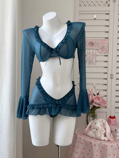 PetitDoll طقم ثلاثة قطع مرتاح للسيدات مع كشكشة وشبكة