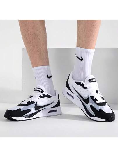 Nike حذاء رياضي رجالي AIR MAX SYSTM SOLO مزود بوسادة هوائية للتدريب والجري