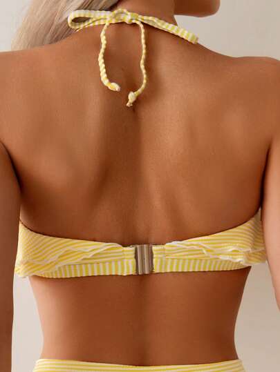 Swim Basics طقم بكيني نسائي بتصميم بانديو قابل للإزالة مصنوع من قماش مخطط أبيض وأصفر مناسب للشاطئ والعطلات الصيفية