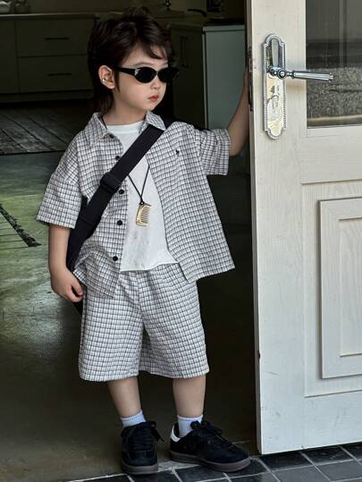 Dazy Kids طقم بنطال قصير وقميص ذو صدر واحد بأكمام قصيرة مخطط، لطفل رضيع، طقم رياضي عادي