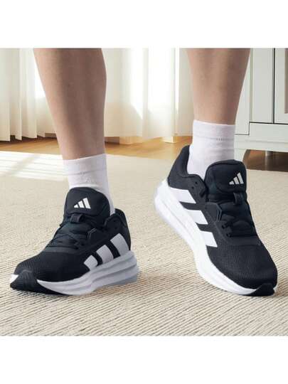 Adidas أحذية رياضية رجالية خفيفة الوزن ذات رقم طراز ID8760 ، بأعلى منخفض من نوع Galaxy 7 M ، أحذية ركض مريحة وقوية ،أحذية كاجوال