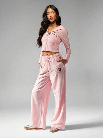 MISSGUIDED Missguided x Playboy هودي مزين بتصميم النص واسع للسحب ، ملائم للياقة البدنية والرياضة ، ملبس كاجوال عصري للرياضة واليوجا والركض