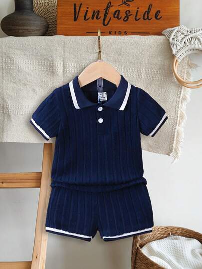 SHEIN Vintaside Kids مجموعتان من ملابس الأطفال الصبية، قميص بولو بلون أزرق نافي وشورت، نسيج مجعد، مناسب للأنشطة اليومية والمدرسة والعطلات، أناقة أنيقة، مناسبة للوقت الحر العائلي والرياضة والحفلات، ملابس للأطفال الرضع متوافقة للجنسين للصيف