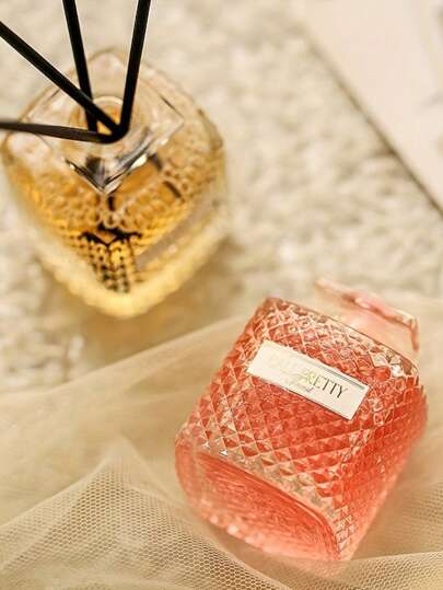 زجاجة عطر من الغريد الزجاجي بزيت الخزامى العطري، سعة 1.69 أونصة من سلسلة تذكارات السفر العطرية ، عطر منزلي مناسب لغرفة النوم والمعيشة والحمام، متين وملائم جدًا لأعياد الميلاد والهالوين والتخرج والشكر وعيد الحب