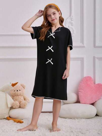 بيجاما ملابس منزلية للبنات بتصميم فاشي وبسيط، كاجوال، مزينة بفيونكة، طول متوسط إلى طويل، قصيرة الأكمام، تصميم الرقبة على شكل V صغير، مريحة جداً للراحة والارتداء في المنزل