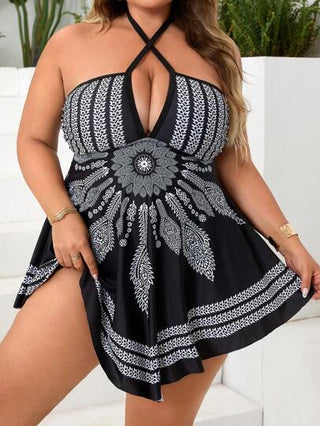 SHEIN CURVE+ بدلة سباحة من نوع تانكيني بطبعات نباتية مع أربطة متقاطعة مناسبة للمرأة ذات المقاسات الكبيرة ، مناسبة للاستخدام في شاطئ الصيف والعطلات