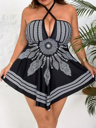 SHEIN CURVE+ بدلة سباحة من نوع تانكيني بطبعات نباتية مع أربطة متقاطعة مناسبة للمرأة ذات المقاسات الكبيرة ، مناسبة للاستخدام في شاطئ الصيف والعطلات