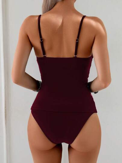 طقم تانكيني حريمي Swim Basics طقم بكيني للسيدات يتكون من: ملابس علوية قصيرة مكشكشة بلون سادة وسروال سفلي، مجموعة ملابس السباحة